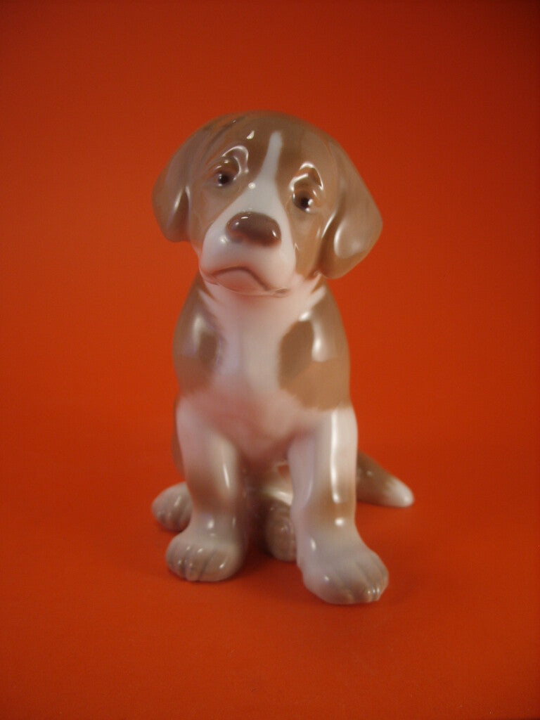 Bing&Grondahl Statuina in "Cucciolo di San Bernardo" Cod 1926 porcellana dipinta a mano, 12 cm