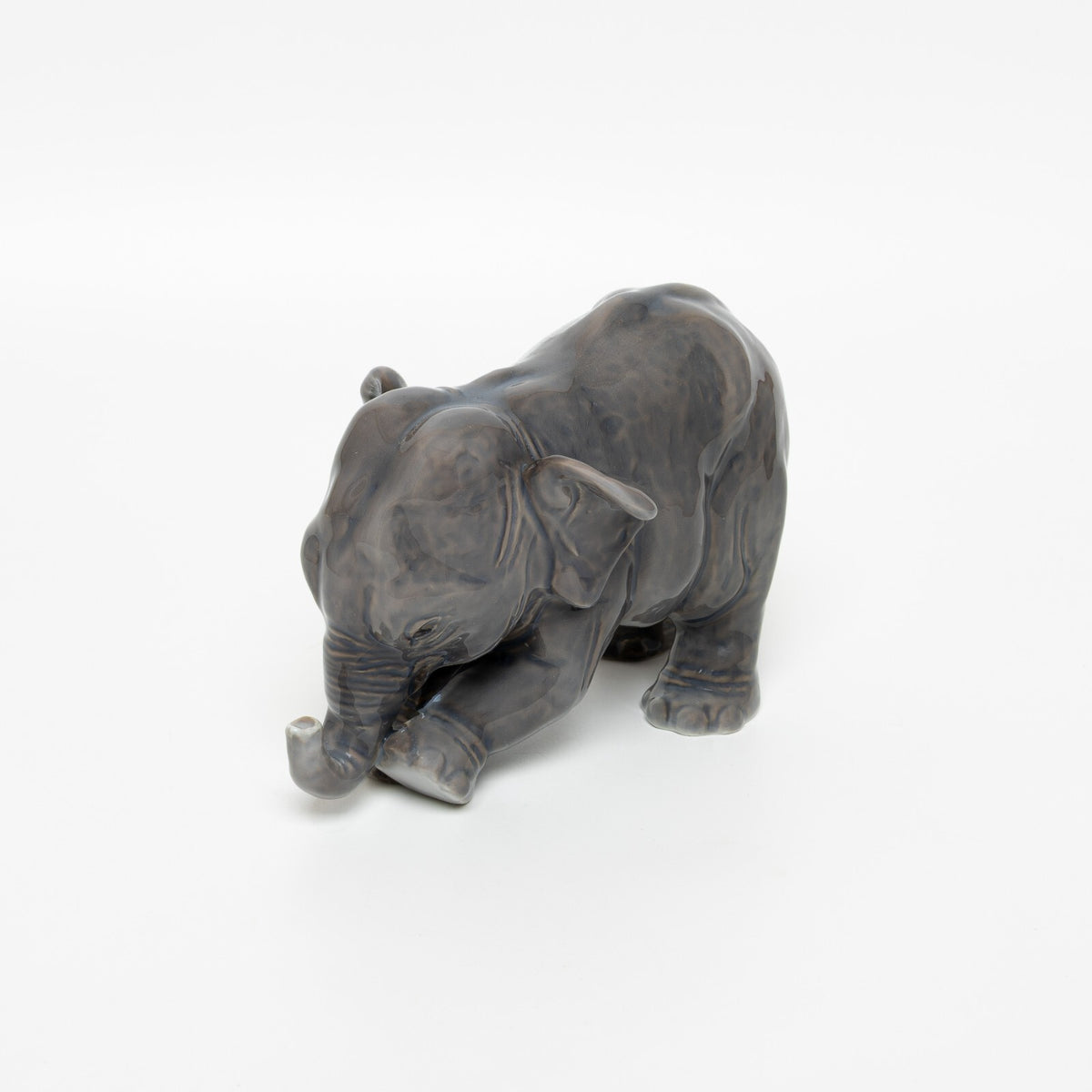 Bing&Grondahl Statuina in "Elefante" Cod 2575 porcellana pregiata, 12 cm