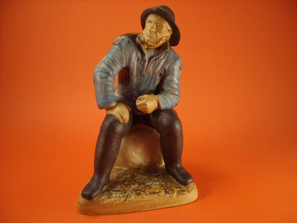 Bing&Grondahl Statuina in Gres "Il Vecchio Pescatore" Cod 2370 porcellana dipinta a mano, 22 cm