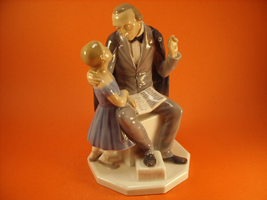 Statuina in "H.C. Andersen" Cod 2037 porcellana pezzo da collezione, 22 cm