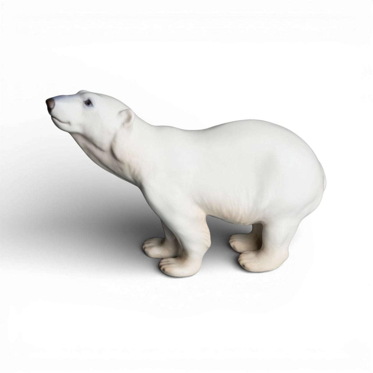 Bing&Grondahl Statuina in "Orso Polare" Cod 1692 porcellana dipinta a mano, 14 cm