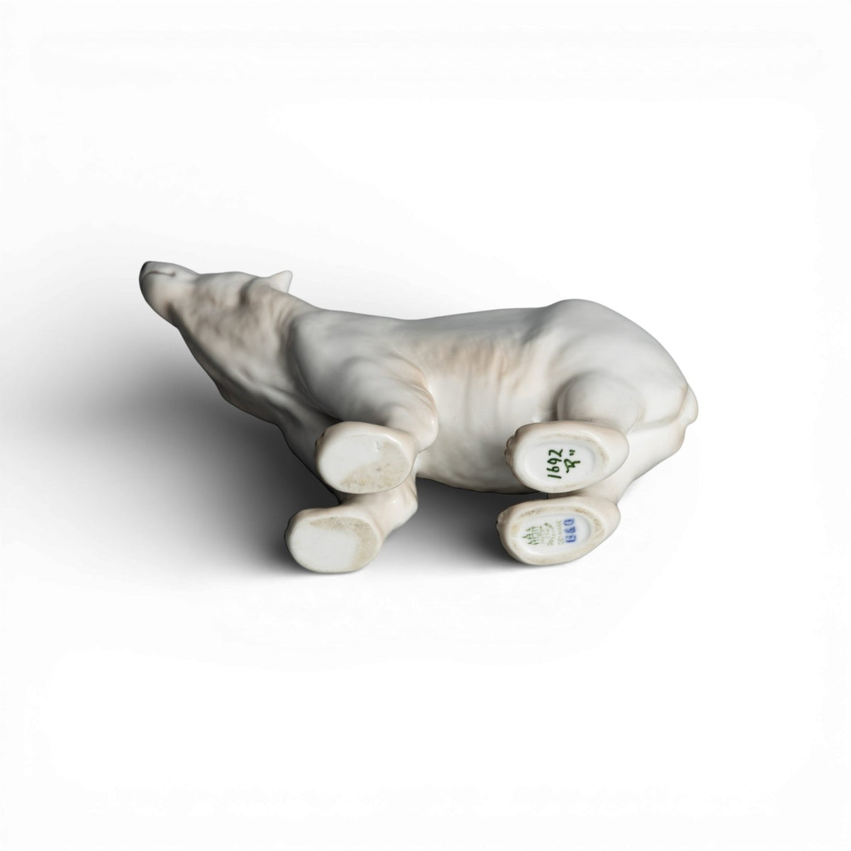 Bing&Grondahl porcellana Statuina in "Orso Polare" Cod 1692 d'antiquariato, 14 cm