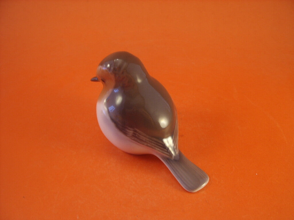 Statuina in "Pettirosso" Cod 2310 Bing&Grondahl porcellana autentica, 7 cm