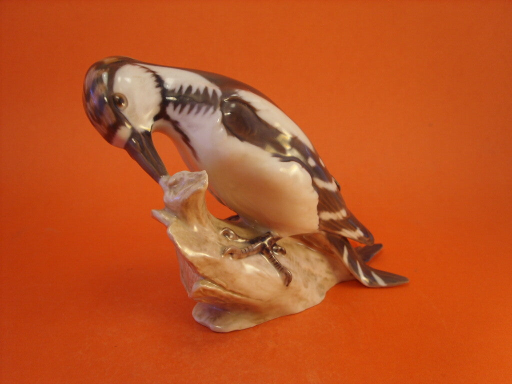 Statuina in "Picchio" Cod 1717 porcellana pezzo da collezione, 13 cm