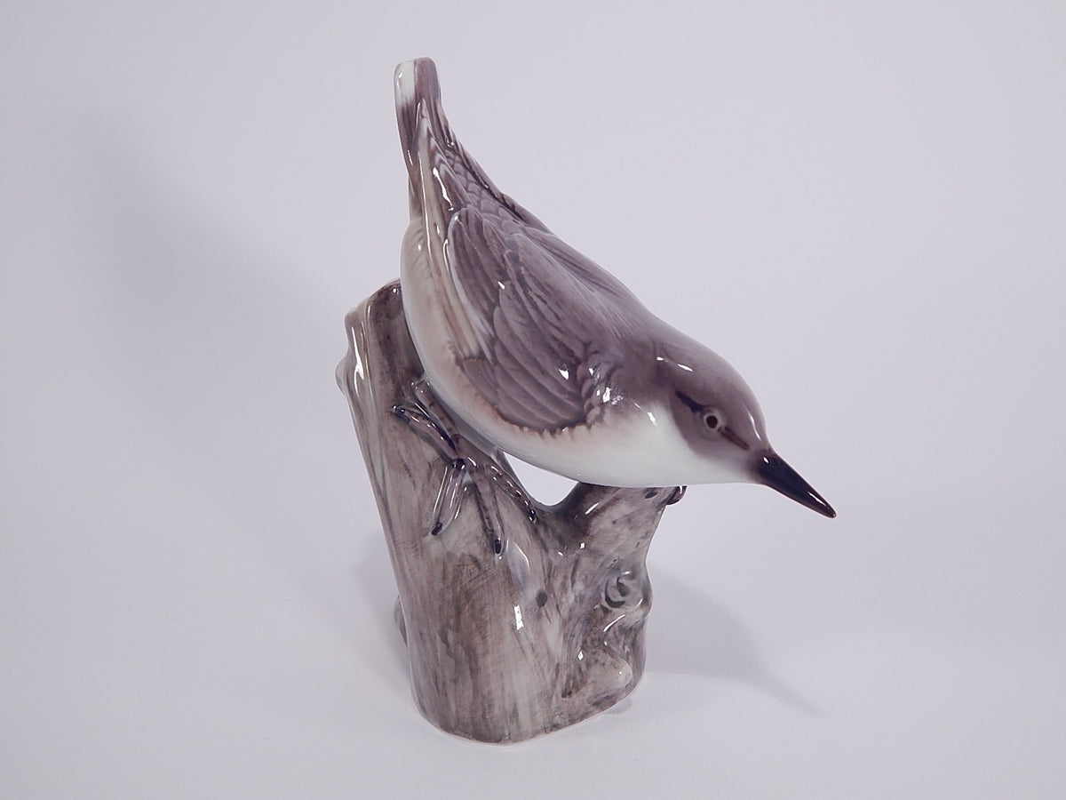 Bing&Grondahl Statuina in "Picchio Muratore" Cod 2406 porcellana dipinta a mano, 13 cm