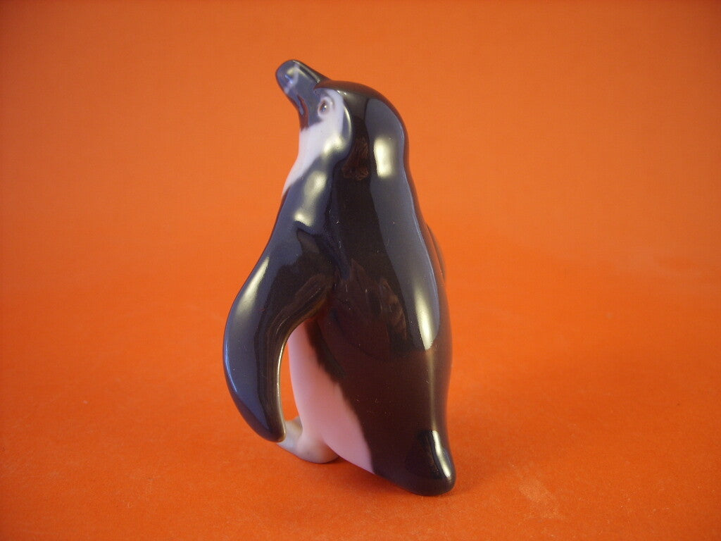 Bing&Grondahl Statuina in "Piccolo Pinguino" Cod 1821 decorazione porcellana da collezione, 8 cm