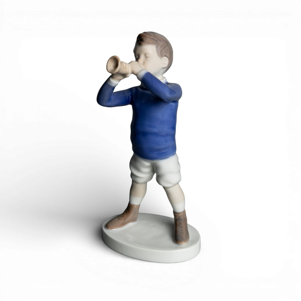 Statuina in "Ragazzo con il Corno" Cod 1792 porcellana pezzo da collezione, 18 cm