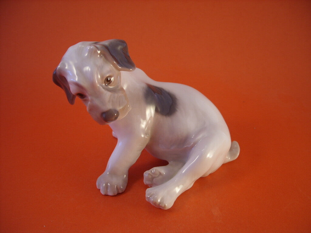 Bing&Grondahl Statuina in "Sealyham Terrier" Cod 2027 porcellana dipinta a mano, 10 cm