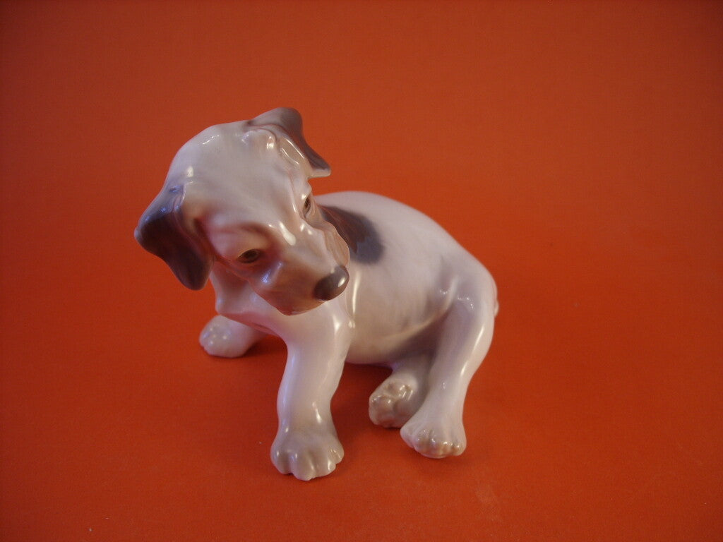 Statuina in "Sealyham Terrier" Cod 2027 porcellana pezzo da collezione, 10 cm