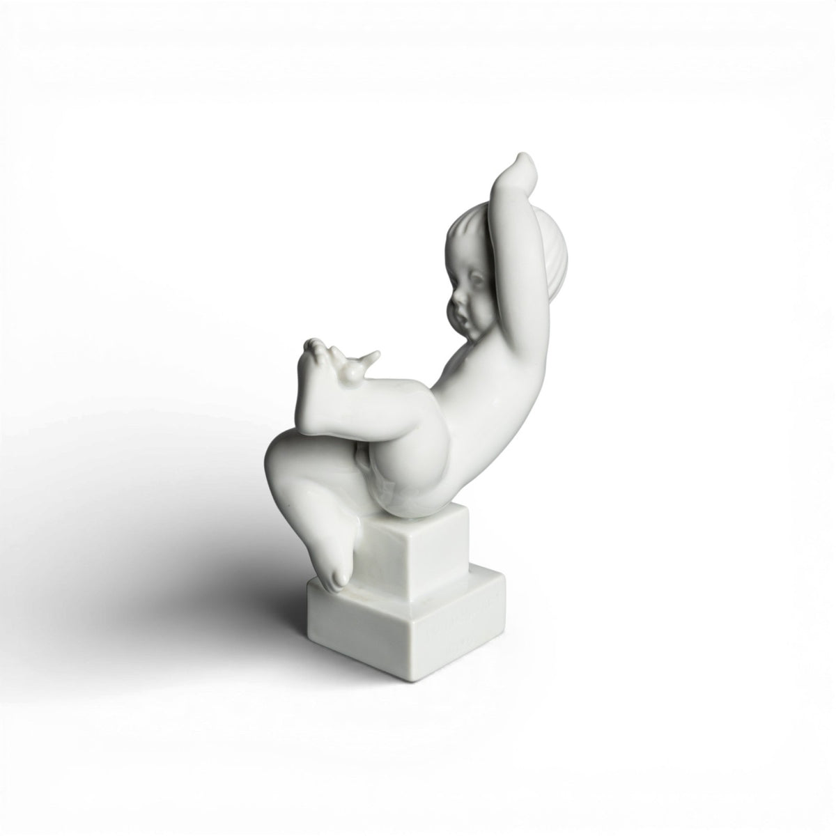 Statuina in "Spavento" Cod 2232 porcellana pezzo da collezione, 16 cm