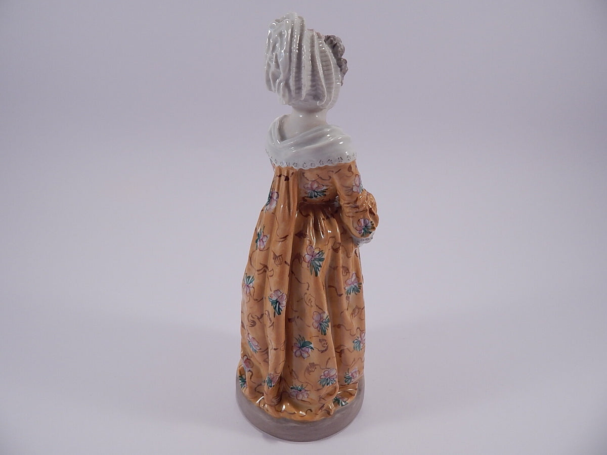 Bing&Grondahl Statuina "Magdelone" Cod 8011 (Ludvig Holberg) decorazione porcellana da collezione, 20 cm