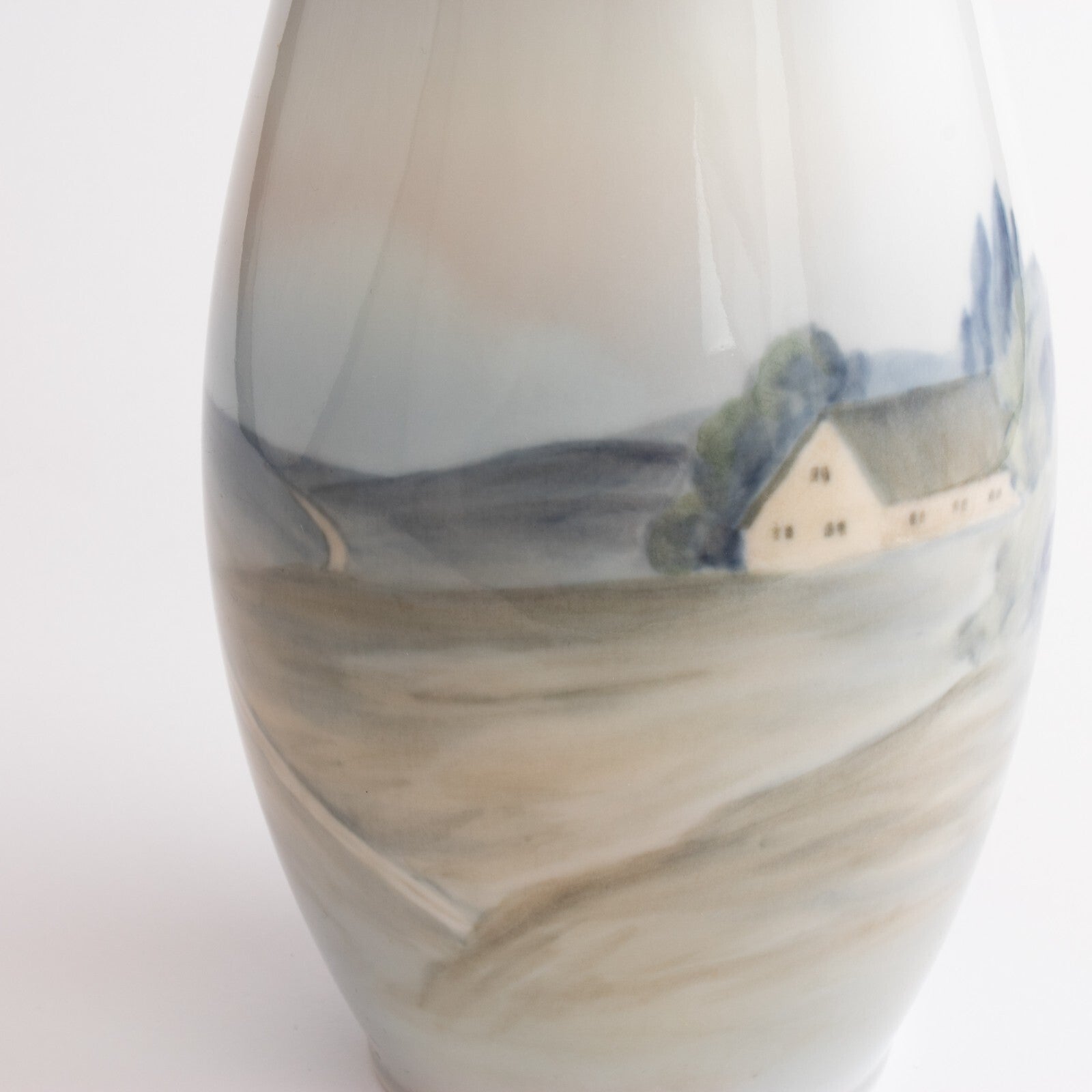 Bing&Grondahl porcellana Vaso in "Casa di Campagna" cod 8689-249 d'antiquariato, cm 21