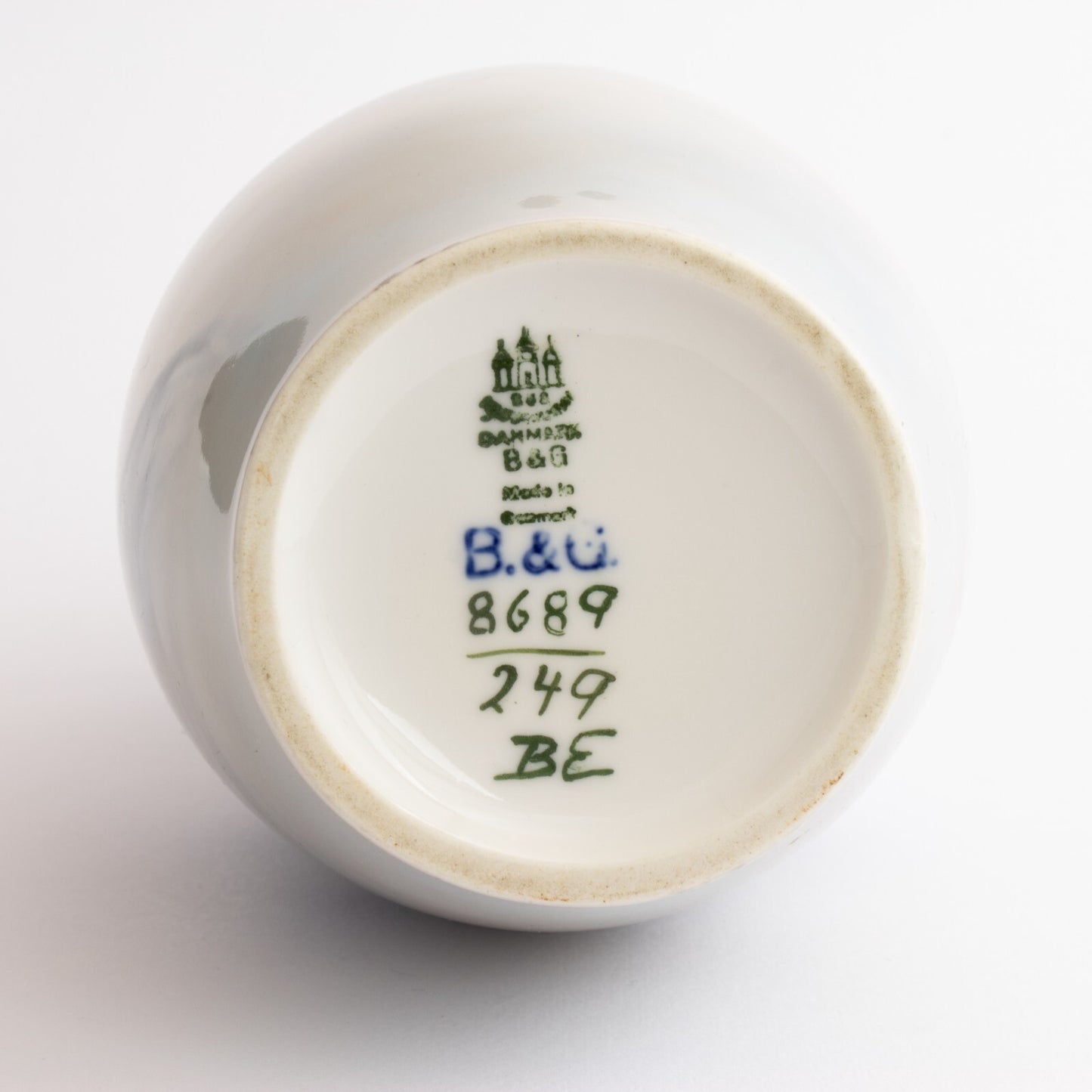 Bing&Grondahl Vaso in "Casa di Campagna" cod 8689-249 porcellana pregiata, cm 21