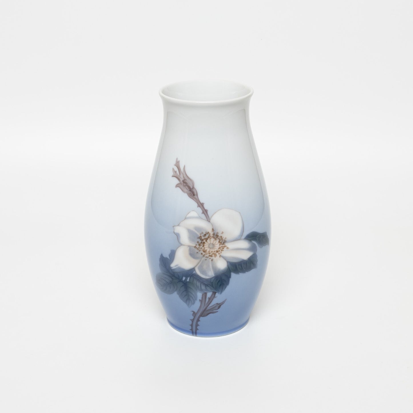 Bing&Grondahl Vaso in "Fiore con Spine" cod 8657/249 porcellana dipinta a mano, cm 21