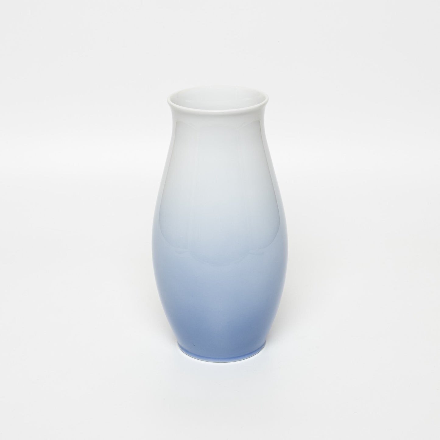 Vaso in "Fiore con Spine" cod 8657/249 Bing&Grondahl porcellana autentica, cm 21