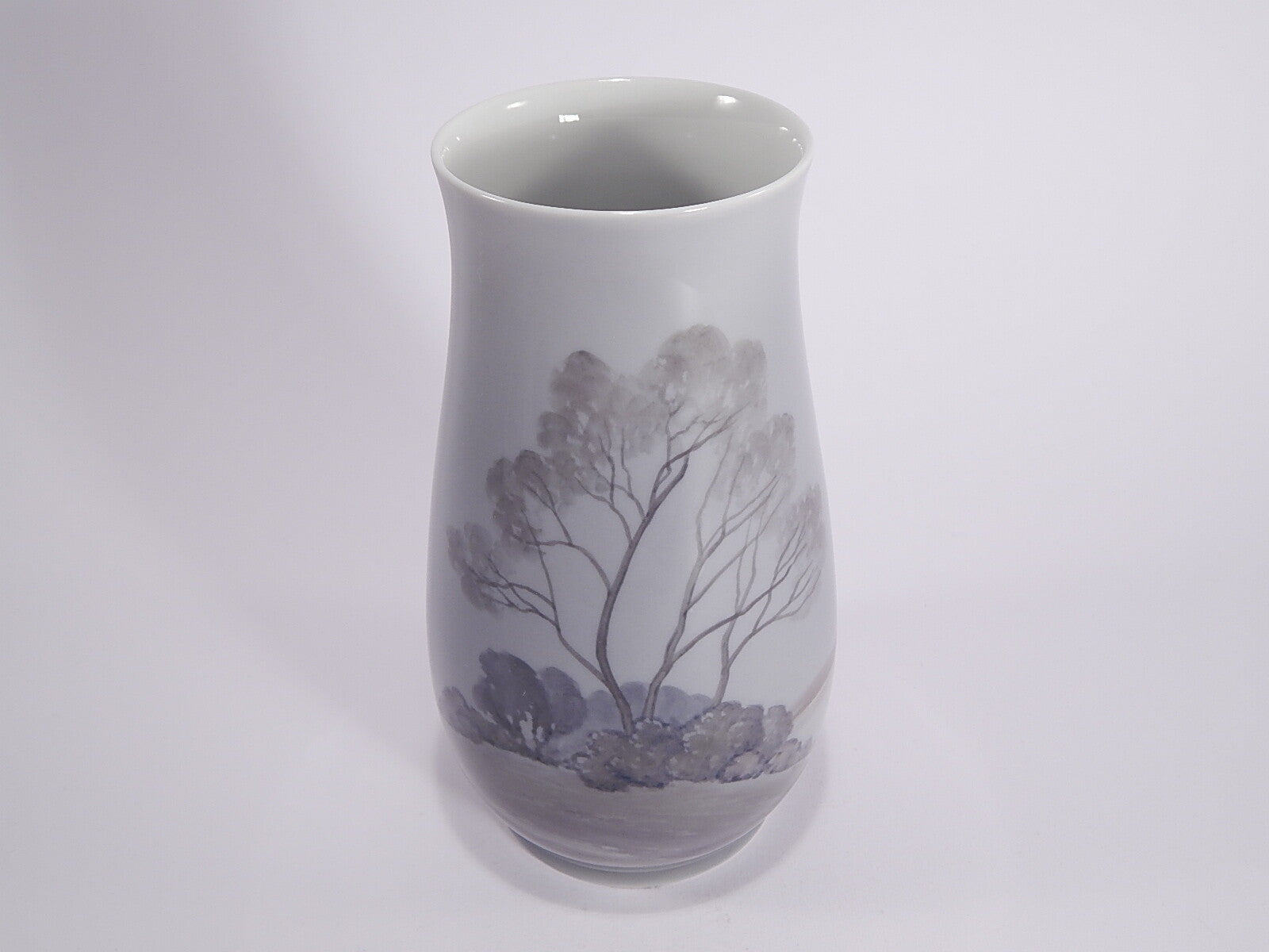 Vaso in "Paesaggio" cod 8679/210 Bing&Grondahl porcellana autentica, cm 17