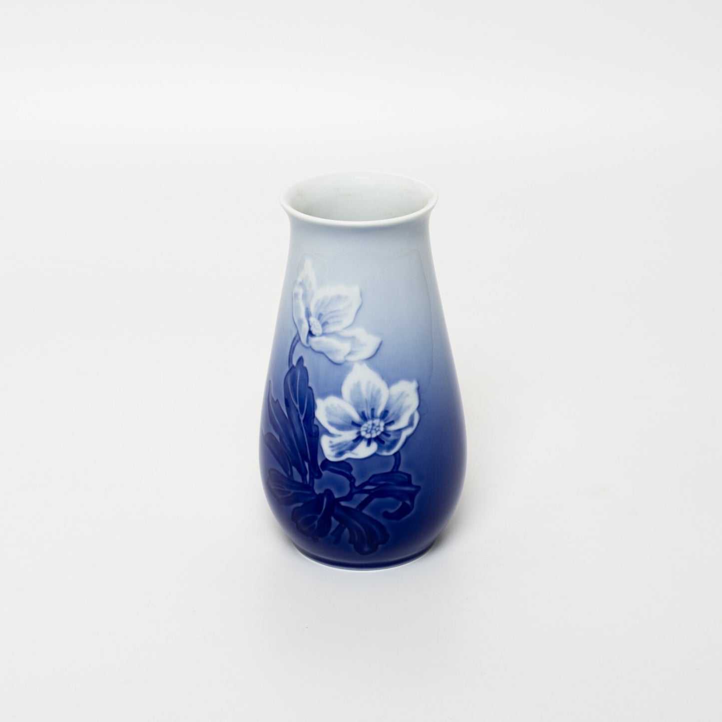 Bing&Grondahl Vaso in "Rosa di Natale" cod 201 porcellana dipinta a mano, cm 14