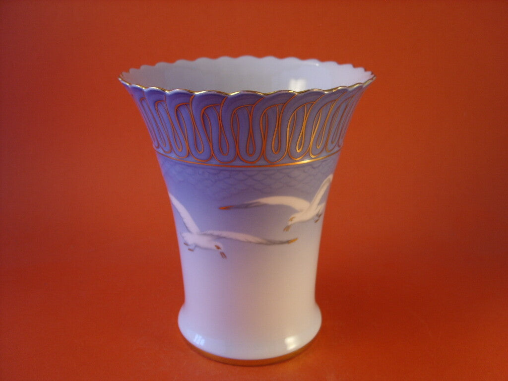 Bing&Grondahl Vaso in "Servizio Gabbiani" Seagull porcellana dipinta a mano, cm 16