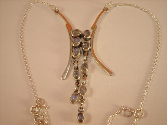 Girocollo in Argento 925 con Pietre Lunari, pezzo da collezione
