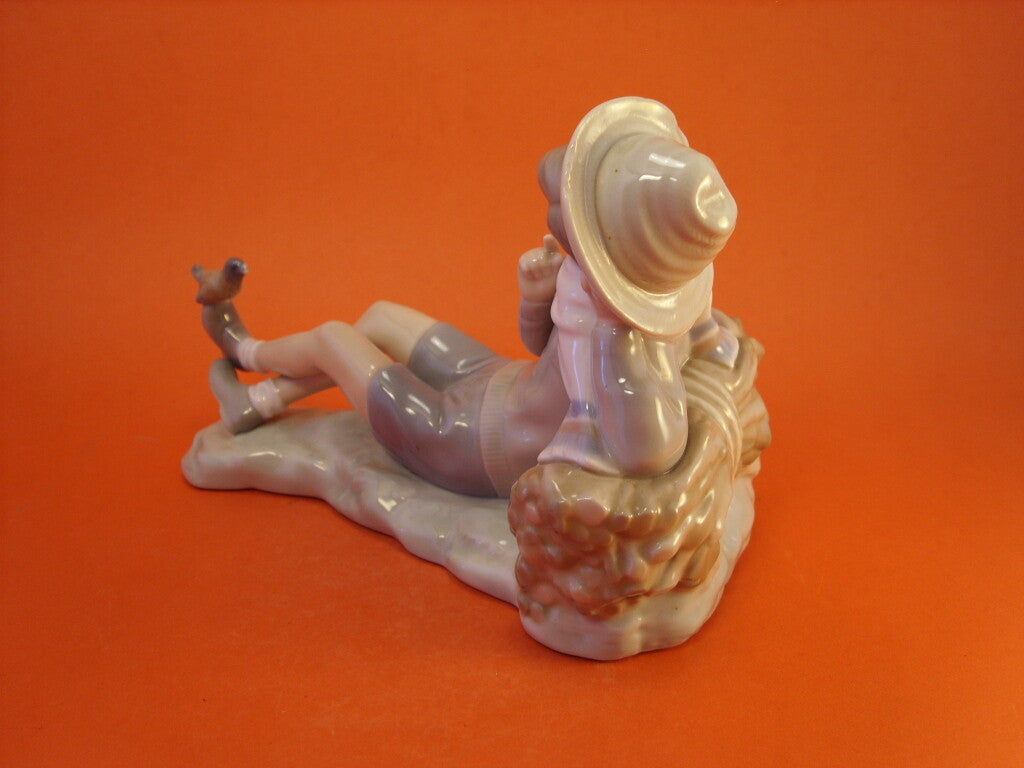 Lladrò Statuina in "Pastorello con Uccellino" Cod 4730 decorazione porcellana da collezione, 16 cm
