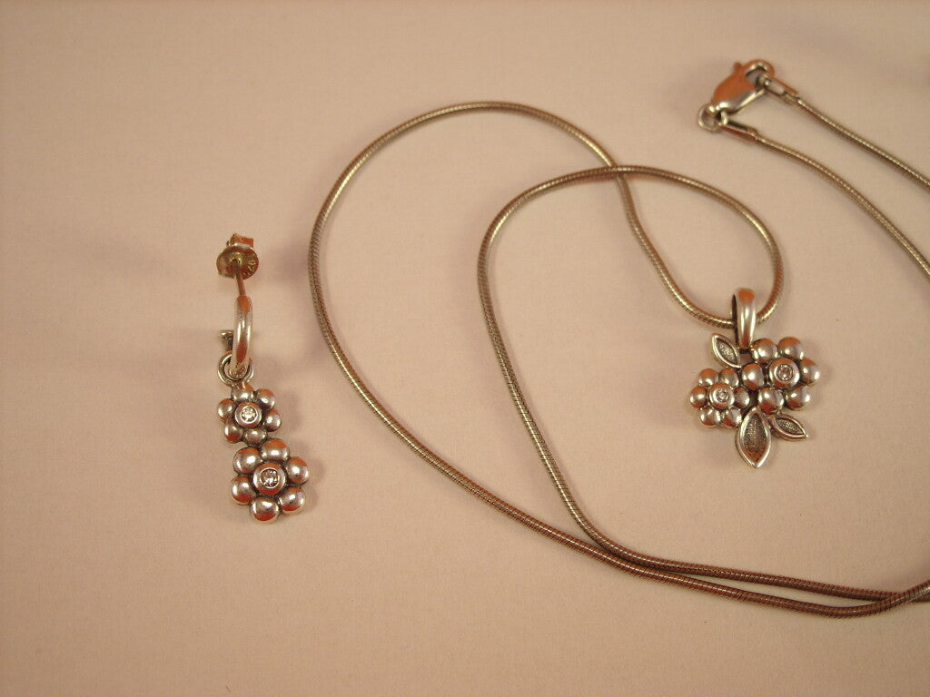 Argento 925 e zirconi, parure collana e orecchini