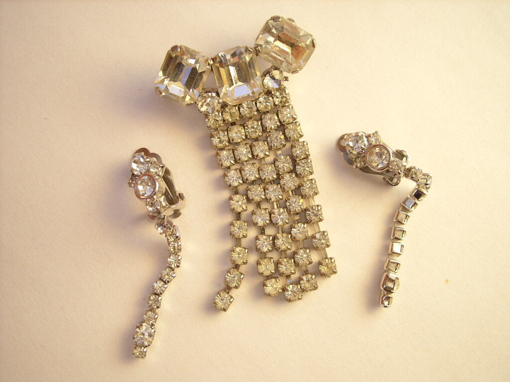 Parure Spilla e Orecchini in Bigiotteria Americana Vintage