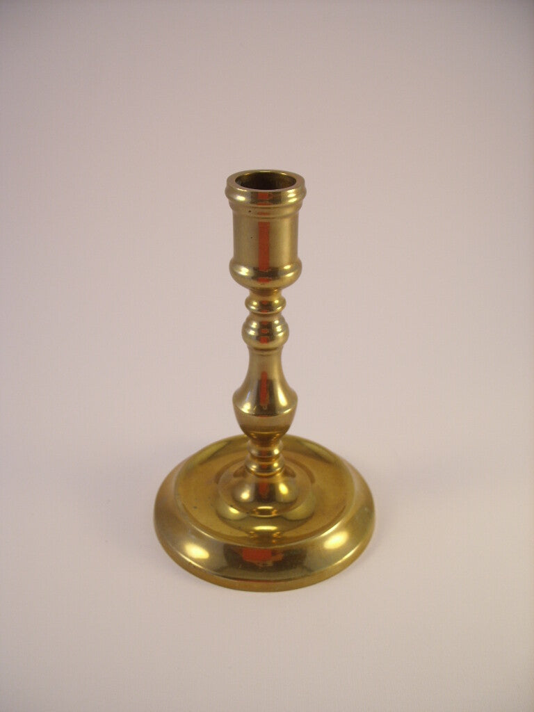 Portacandela Antico in Ottone Danese Fatto a Mano, altezza 15 cm
