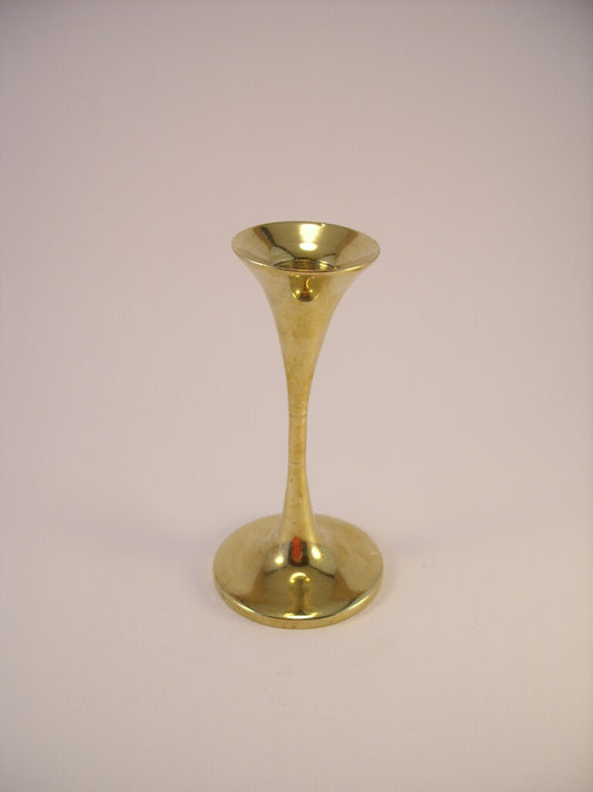 Portacandela Antico in Ottone Danese Fatto a Mano, altezza 14 cm