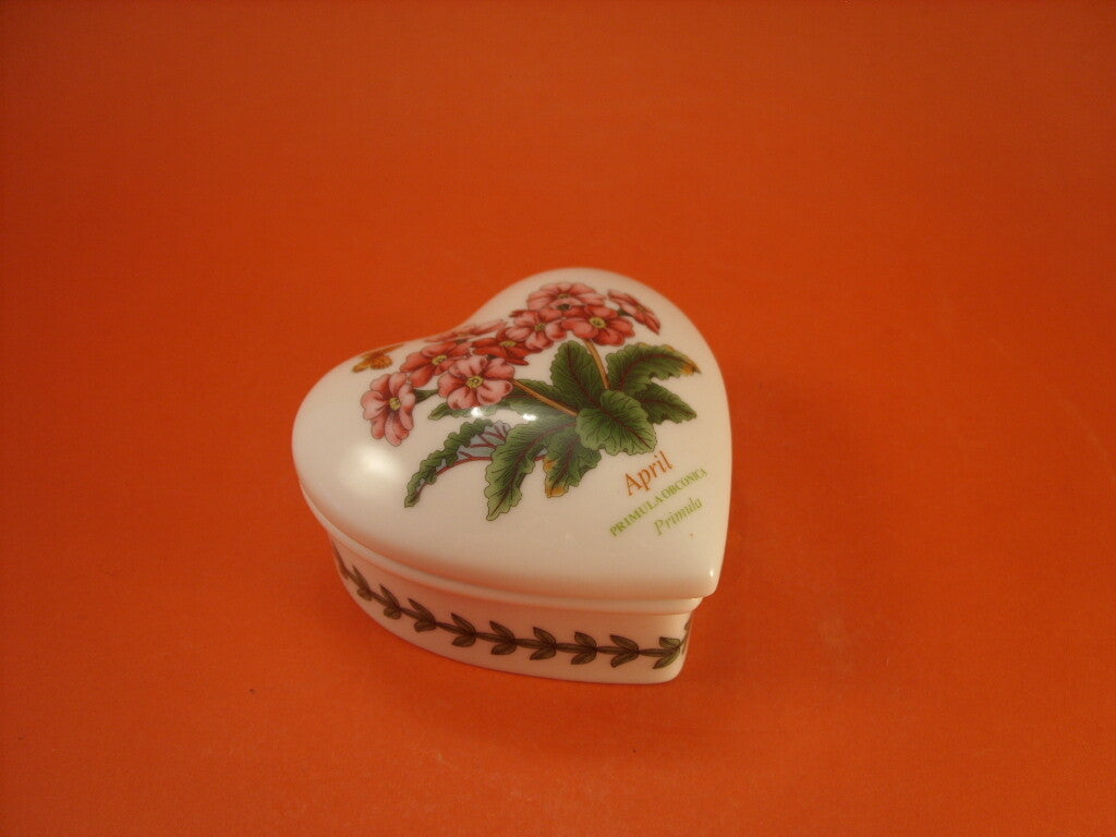 Scatola a cuore Portmeirion Botanic Garden April in ceramica