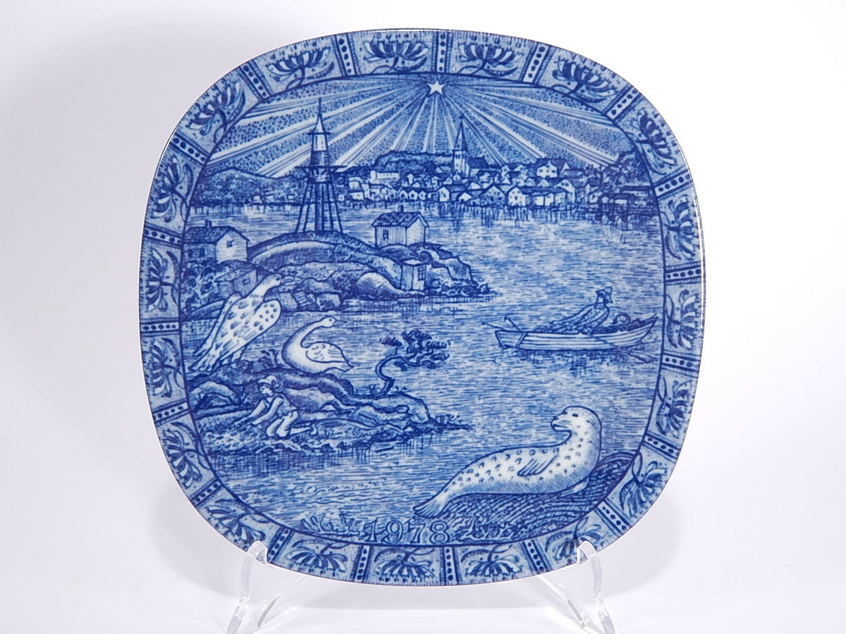 Piatto di Natale Rorstrand 1978 in porcellana svedese con decoro blu sottosmalto di Gunnar Nylund