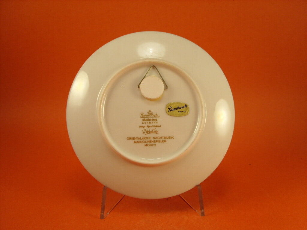 Piatto da collezione Rosenthal Notti Musicali Orientali motivo 2 decorato a mano con oro e argento