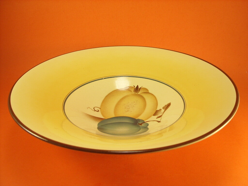 Marchio Aluminia sul retro, ceramica danese anteriore al 1969