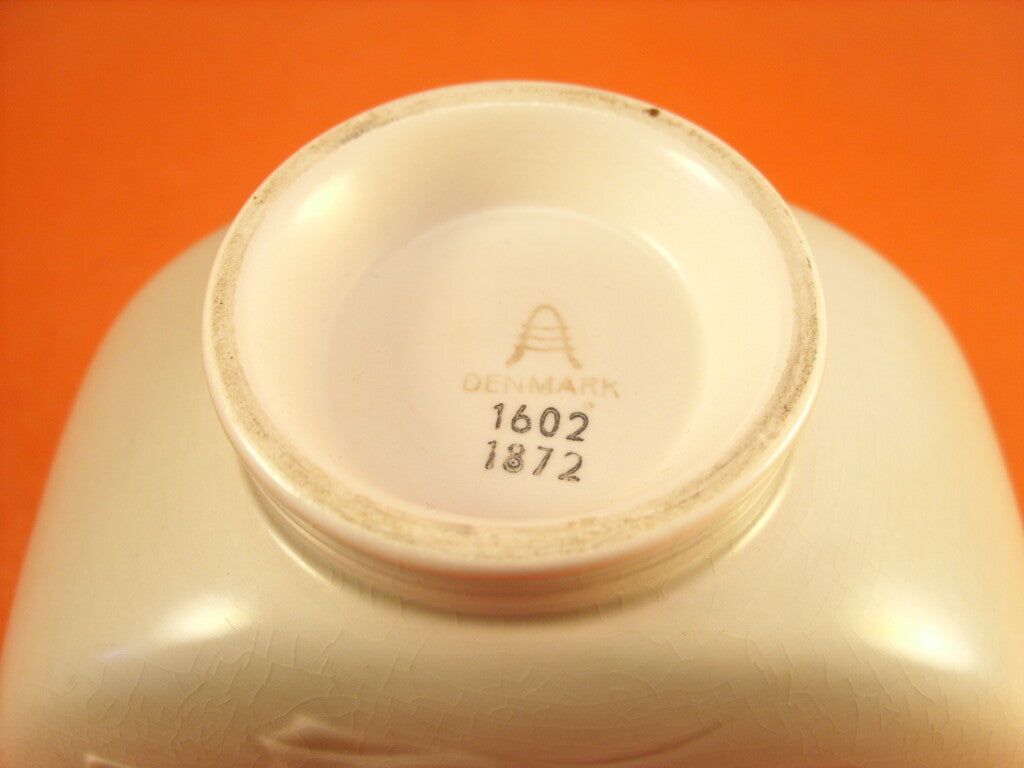 Vaso cod 1602-1872 ceramica pezzo da collezione, cm 10