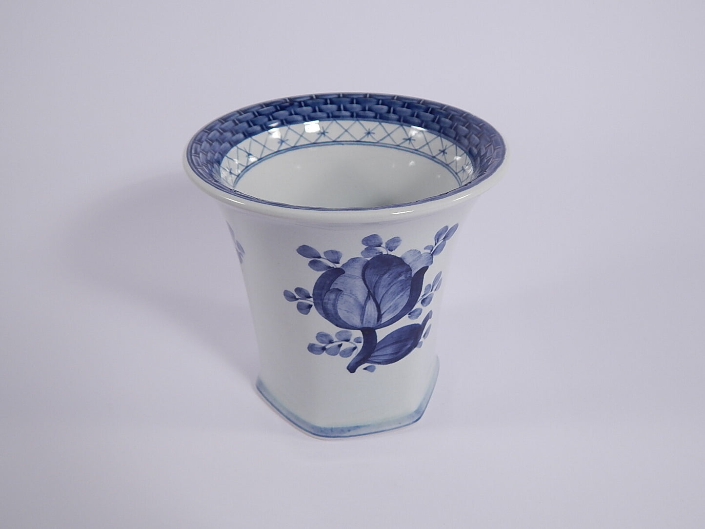 Royal Copenhagen - Aluminia Vaso "Tranquebar" porcellana dipinta a mano, cm 11
