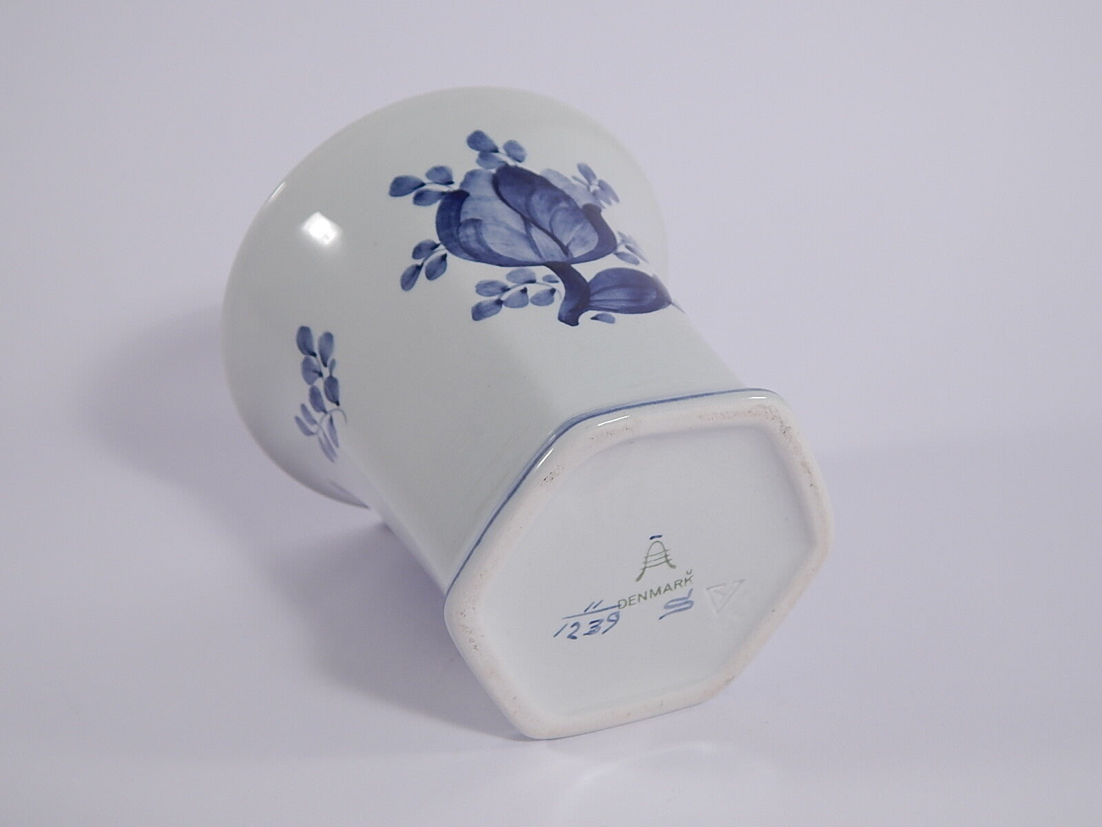 Vaso "Tranquebar" porcellana pezzo da collezione, cm 11
