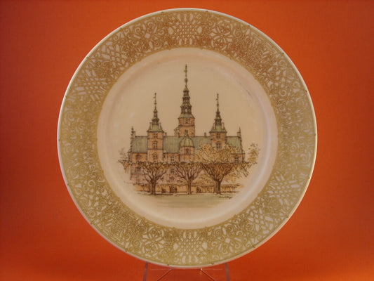 Piatto Royal Copenhagen con la veduta del Castello di Rosenborg, porcellana danese dipinta a mano 1980