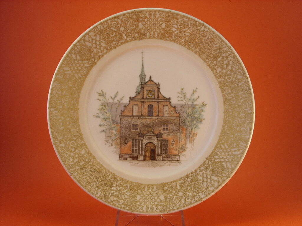 Piatto Royal Copenhagen con la veduta della Chiesa della Marina, porcellana danese dipinta a mano 1978
