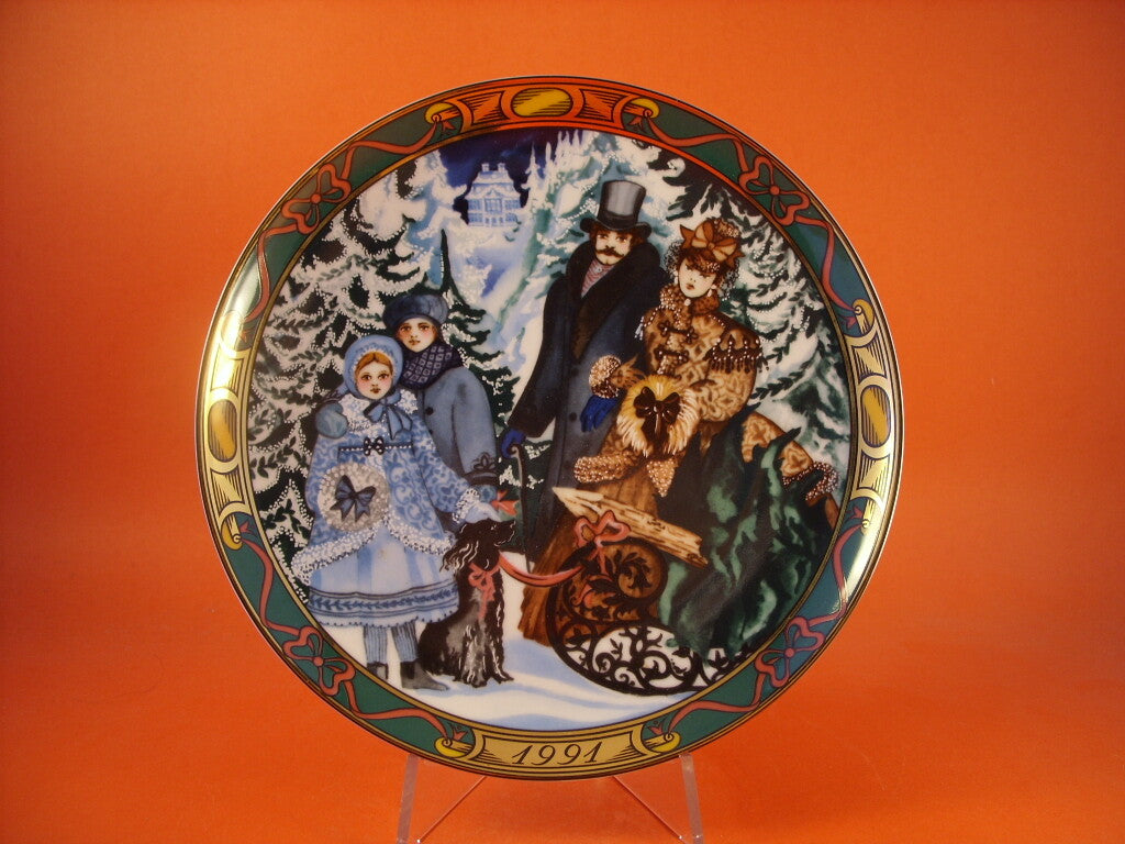 Royal Copenhagen piatto commemorativo Christmas in Denmark 1991 Bringing Home the Christmas Tree in porcellana