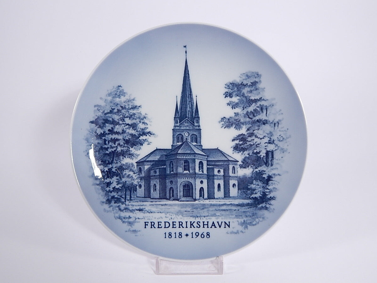 Piatto commemorativo Royal Copenhagen Frederikshavn 1818-1968 in porcellana
