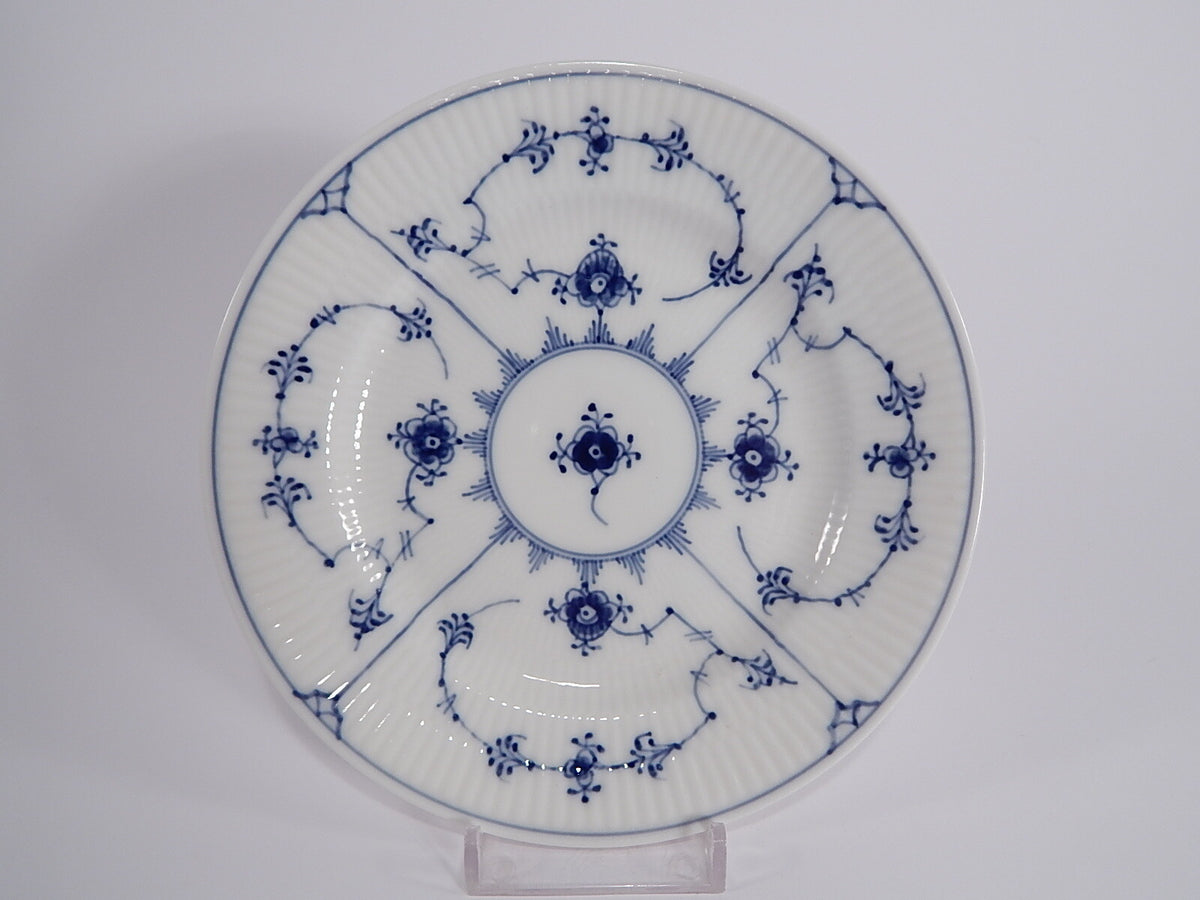 Piatto da dolce antico Royal Copenhagen Blue Fluted Plain in porcellana danese