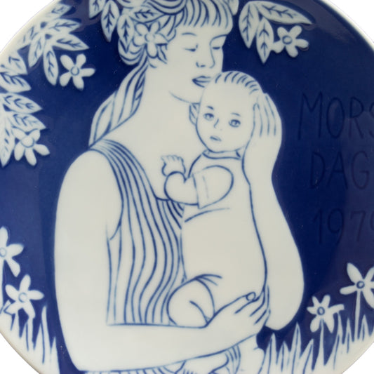 Piatto Festa della Mamma 1979 Royal Copenhagen porcellana autentica, cm 15