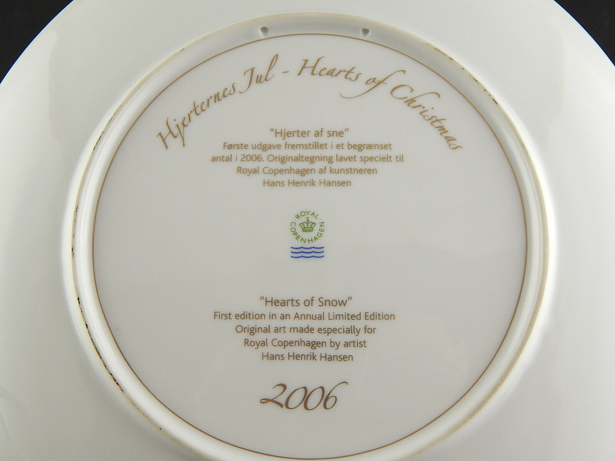 Piatto natalizio danese Royal Copenhagen 26 cm, edizione annuale 2006 Hearts of Snow