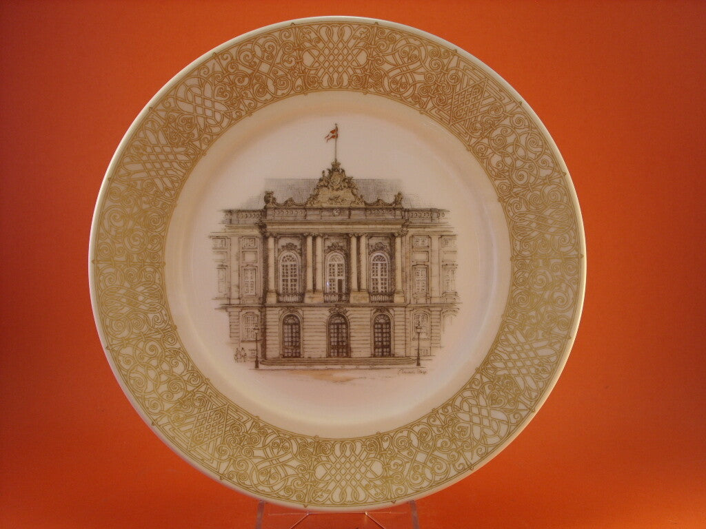 Piatto Royal Copenhagen con la veduta del Palazzo di Amalienborg, porcellana danese dipinta a mano 1980