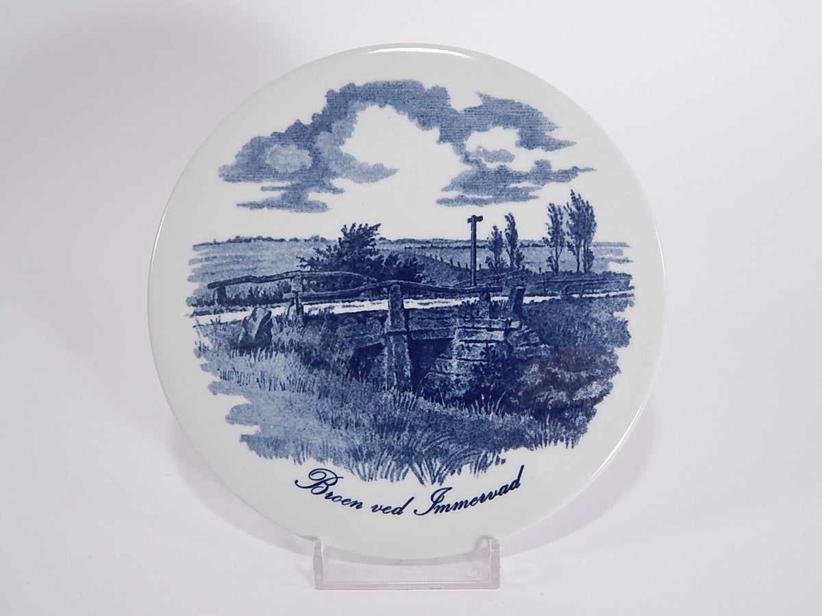 Royal Copenhagen Plaquette Faience Broen Ved Immervad porcellana dipinta a mano, 15cm