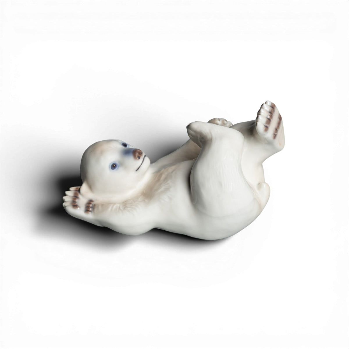 Royal Copenhagen Statuina "Cucciolo Orso Polare" Cod 2537 (2ª Scelta) porcellana dipinta a mano, 11 cm