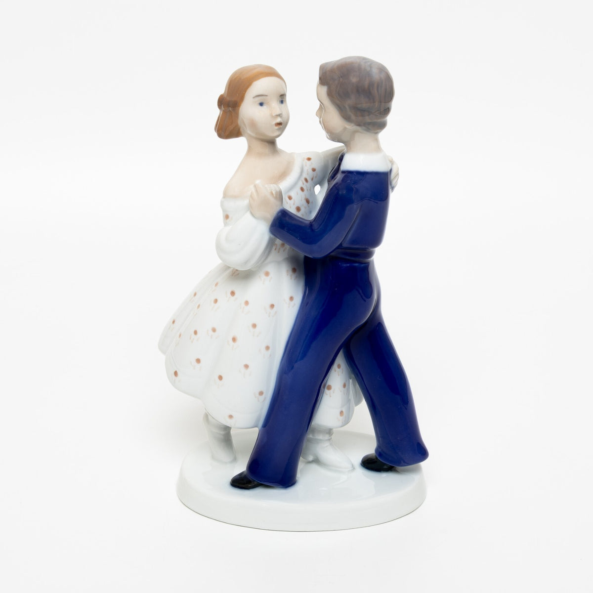 Royal Copenhagen Statuina in "Coppia Danzante" Cod 492 porcellana dipinta a mano, 21 cm