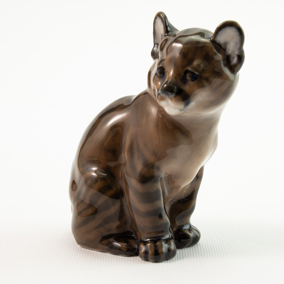 Statuina in "Cucciolo Puma" Cod 4783 porcellana originale d'epoca, 8 cm