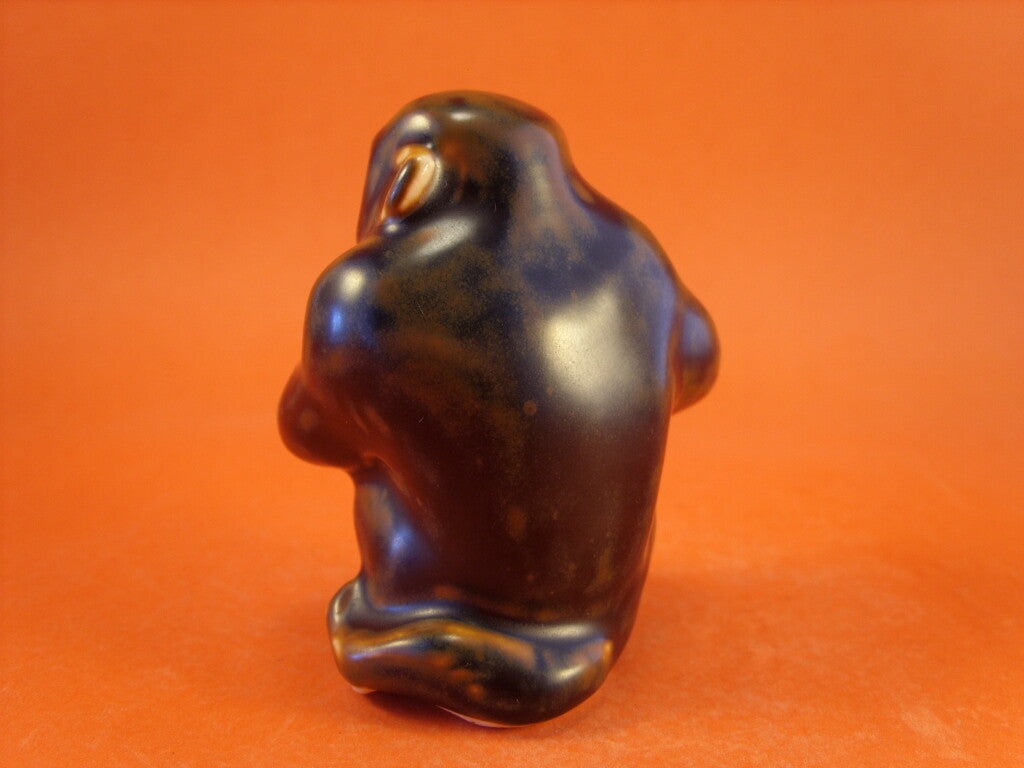 Statuina in Gres "Scimmia" Cod 20187 Royal Copenhagen porcellana autentica, 8 cm