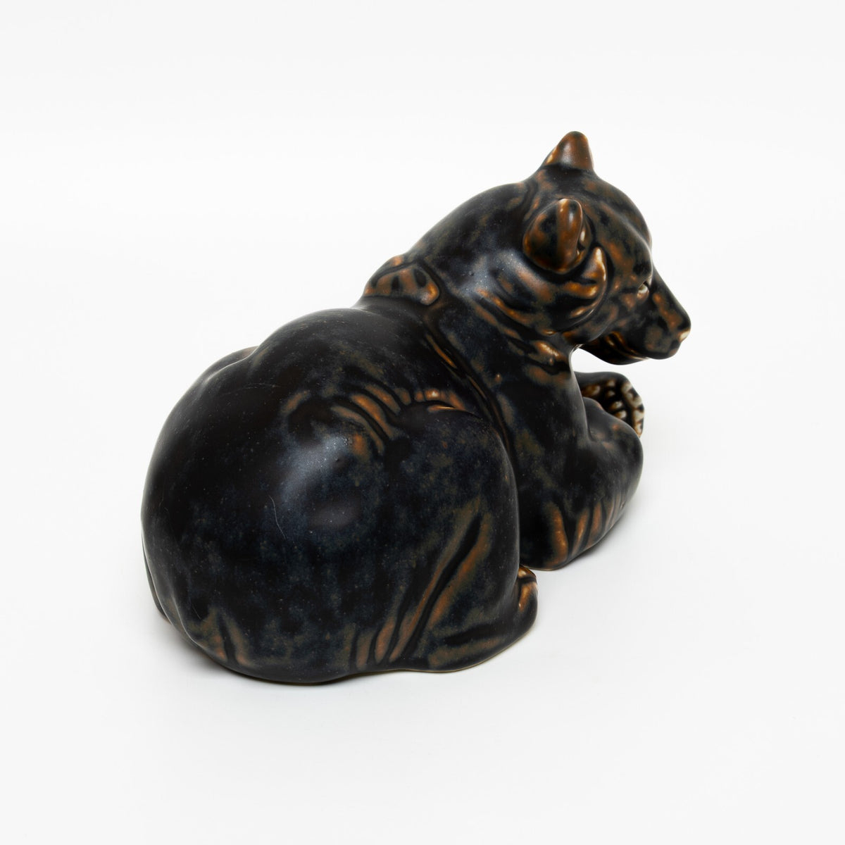 Royal Copenhagen Statuina in "Orso Sdraiato" Cod 21520 decorazione porcellana da collezione, 14 cm