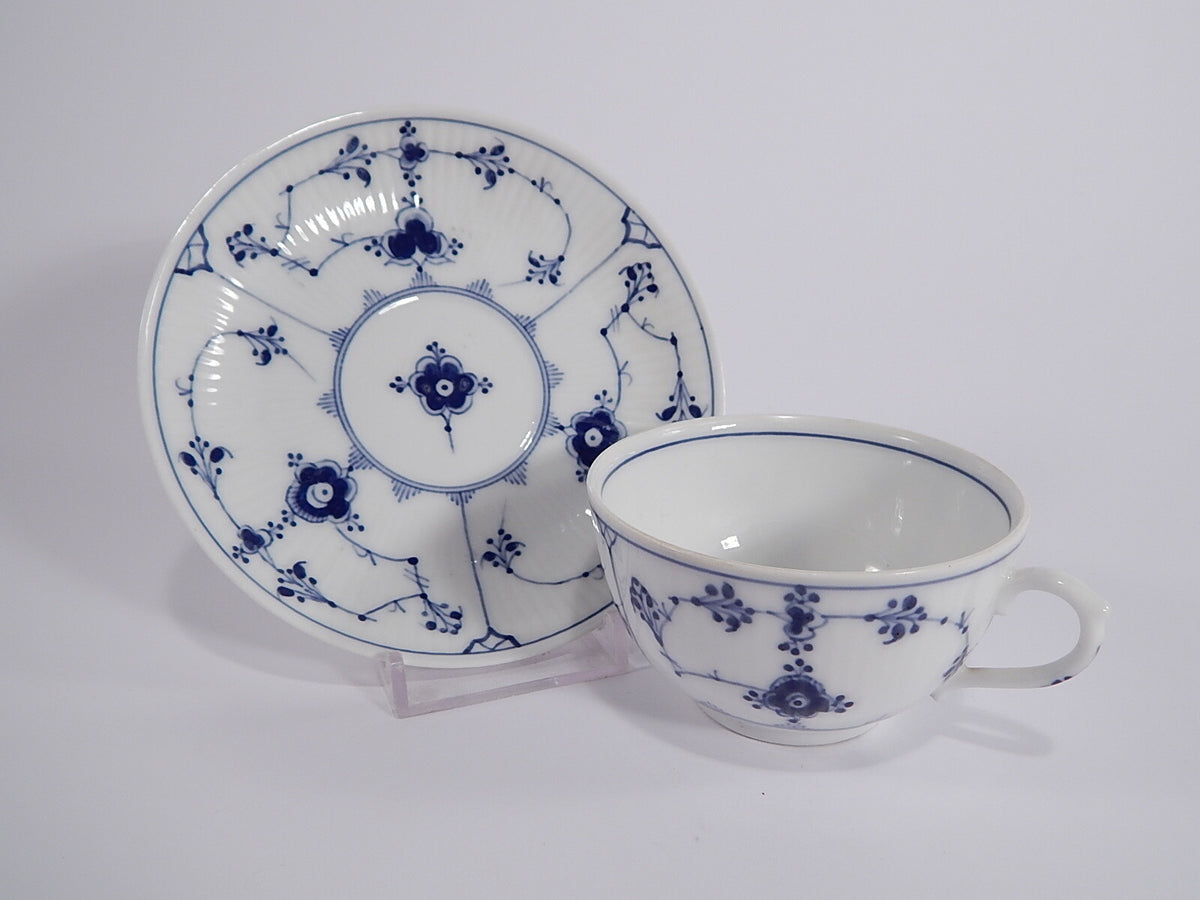 Set da tè antico in porcellana Royal Copenhagen, collezione Blue Fluted Plain